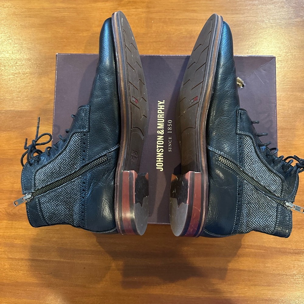 Johnston & Murphy Black Leather Men's Boots